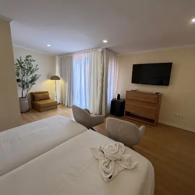 Inn & Art Hotel Gallery Hotels near Palheiro Golfe