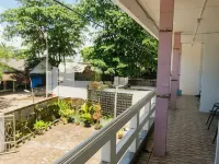 Ken Zong Inn Hotel Hotels in Ciracap