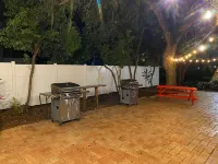 Ground Floor - Delightful and Totally Divine - Free Netflix, WI-FI, Chromcast
