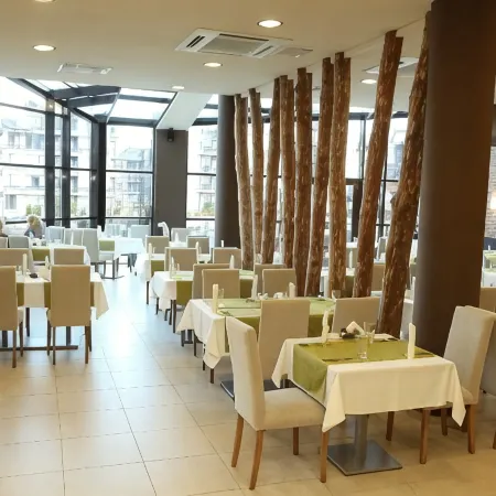 Aspen Golf and Ski Resort Отели в г. Разлог