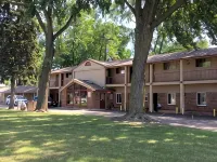 Best Motel Hotels in Lucas County