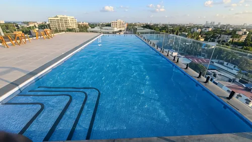 Urban by CityBlue, Dar es Salaam - piscina