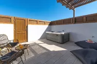 Le Ciel Suites & Villas