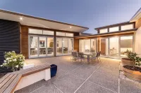Whakata on Whitbourn - 2-Star