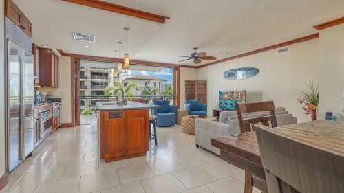 Aloha! Come enjoy paradise in our tranquil & relaxing beach villa. - maisons de vacances