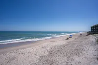 Ocean view condo in Surf City!