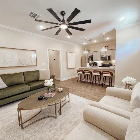 Enchanting Townhome in Ruston near LaTech Отели в г. Растон
