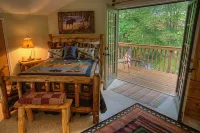 Luxury Cabin On The Chattahoochee River - Short Walk To Downtown Helen - 샬레 호텔