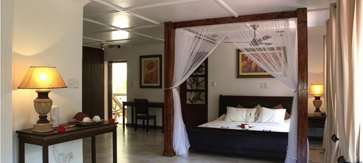 Hotel Chateau St Cloud Hotels in La Digue