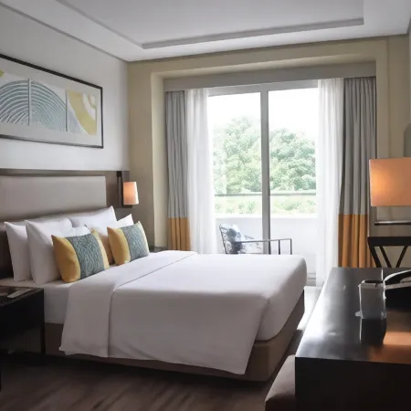 MCollection - Stay Near Private Beach in Boracay