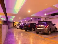 格蘭德酒店 - 停車場