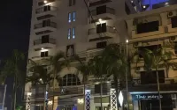 Naris Art Hotel - parking
