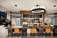 Hilton Garden Inn Zurich Limmattal - 4 estrellas