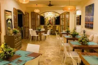 El Castillo Luxury Boutique Hotel- - breakfast