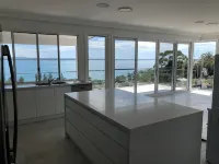 Spectacular water views & entertaining spaces Hotels in Corlette