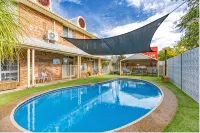 Shearing Shed Motor Inn - breakfast