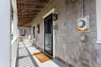 Waterfront home for family getaways - Wifi