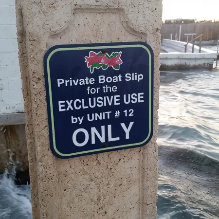 Book Any Day of the Week! Elevator~Tiki Bar~Boat Slip! Moon Deck/Pool~Gulf Front