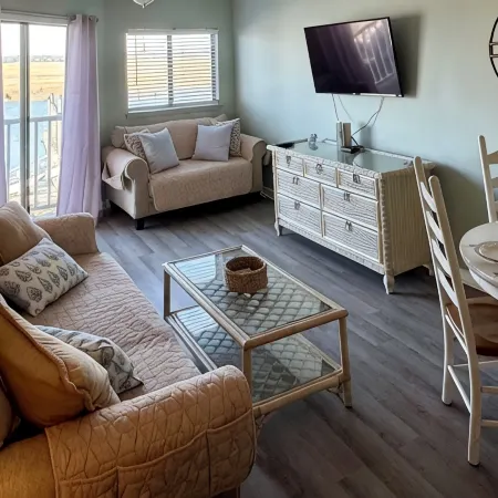 The Kerryman - Overlooks Bay Creek Marina! New Master Br Mattress March 2025