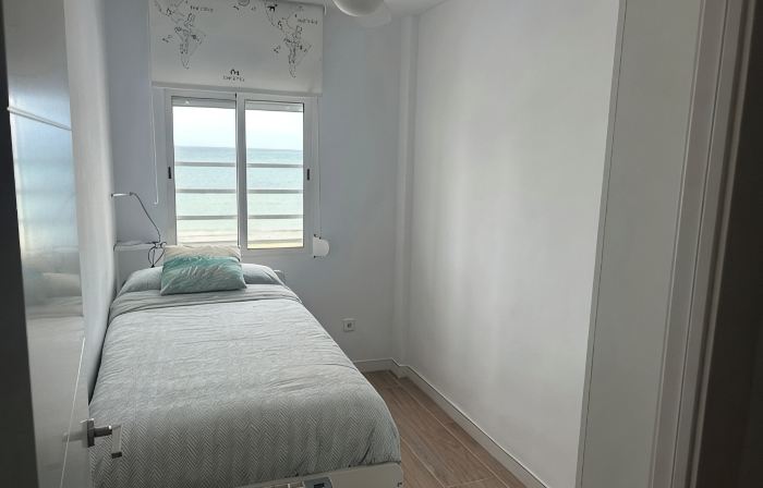 Charming 2-bedroom apartment with AC, WiFi in lovely Mar y Naranjo