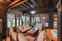 Rumah Kebun Wulan Lembang - วิลล่า