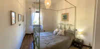 Spacious historic apartment with rooftop terrace - balcony