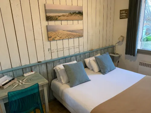 Logis Hotels - Hotel et Restaurant l'Oceana - Pools