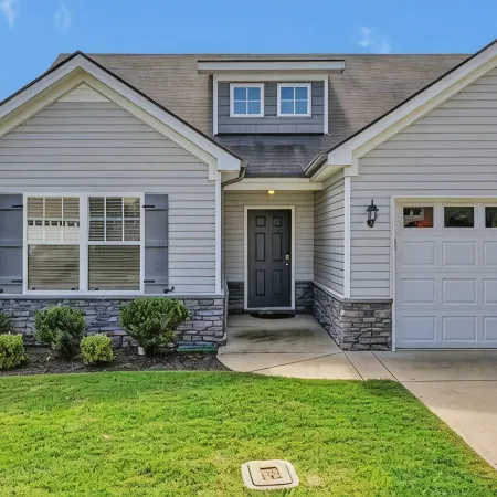 New! Cozy Spacious 3BR Spring Hill Home!