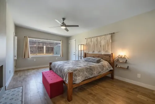 Roost n’ Relax - A/C, near the Beach, firepit - 2-Star