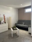 Superbe Appartement Centre Ville Avec vue sur la Mer. Lit et Chaise Haute Bébé - Huoneistot