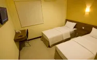 Imperial Hotel Gorontalo  호텔