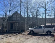 Boo Boo's Cabin - Charming Lake Front Cabin located 5 miles to Helen, GA! - Træningscentre