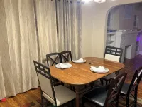 Charming 3-Bedroom Upper Unit Home 다윈 마틴 하우스 주변 호텔