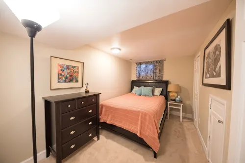COZY Lower Level 3 Bedroom Private Suite in South Boulder - 3-Star