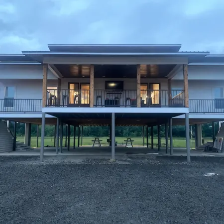 ON THE ROCKS is the place to be!!! A new spacious cabin & fully stocked!