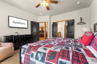 Pools Pvt Hot Tub near Thunder Ridge & Big Cedar - Boutique