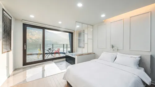 Tongyeong Barabom Pension - spa