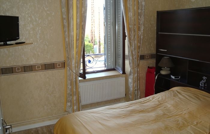 4-people apartment near center, lake, ski