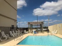 PetroStay Inn & Suites Cotulla - Pools