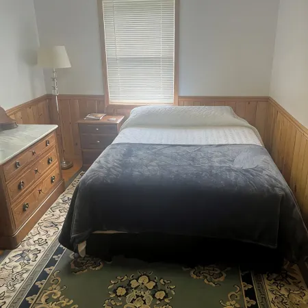 Thorn Creek Cottage