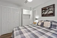 3 BR A Frame w/ Amazing Balcony Views! Sleeps 8! - 3 stjerner
