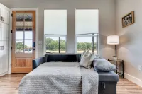 "The Little Ass Apartment Country Retreat Getaway! - พร้อมWifi