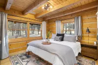 Modern Rustic Cabin – Whispering Pines, Wildlife, Trails, 5-Acres & Starry Skies - 4-Star