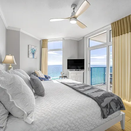 Great Beachfront Condo! Best View in Destin! Jade East Towers Unit 1250!