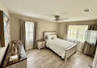 Cozy home with modern interior fur-baby friendly.  Near The Golden Isles Georgia - 3-Star