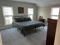 Renovated Covington Home Near Devou w/ King Bed, 5 minutes to Downtown Cincy! - Wi-Fi