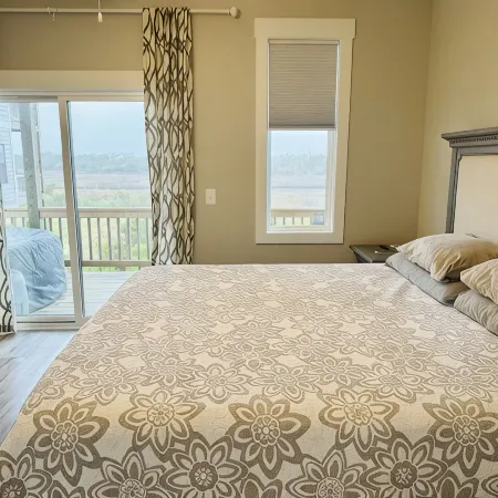 Elegant Beach rental for casual enjoyment.