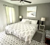 Fully Updated Beautiful Seabrook Barn Style Cottage - 3-Star