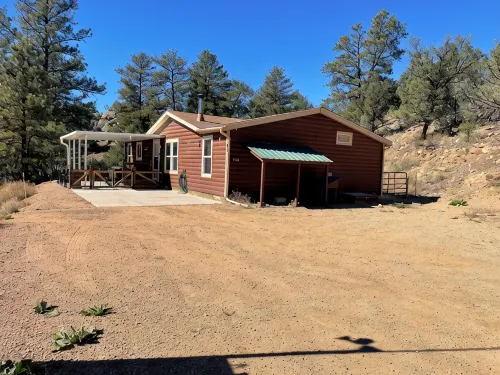 Cozy private retreat in the Wet Mountains with 5 acres to roam on. Pet Friendly! - 3-Star
