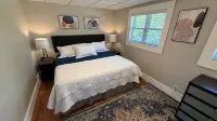 Executive Craftsman with Huge Fenced Yard - Wifi